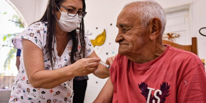 Vacinação contra influenza é prorrogada até julho
