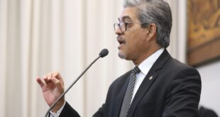 Edvaldo diz que Gladson antecipa debate sobre 2026 e não poupa nem a mãe do senador Alan Rick