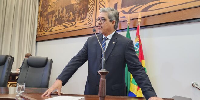 “Qualquer pessoa que tem responsabilidade democrática, sabe da gravidade do que houve”, diz Edvaldo sobre tentativa de golpe orquestrada por Bolsonaro