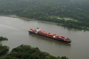 Mais um revés: autoridades negam passagem livre e direitos preferenciais para navios dos EUA
