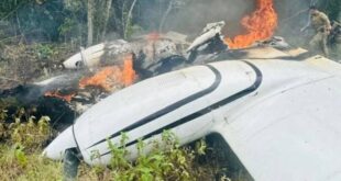Avião do Peru com 500 kg de droga invade Brasil e é interceptado pela FAB