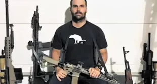 Cerco se fechando: Eduardo Bolsonaro tinha “tropa civil” de CACs para ajudar no golpe, delata Cid