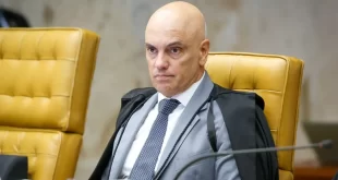 Derrubou a coroa do imperador: Justiça dos EUA recusa liminar do Rumble contra Moraes