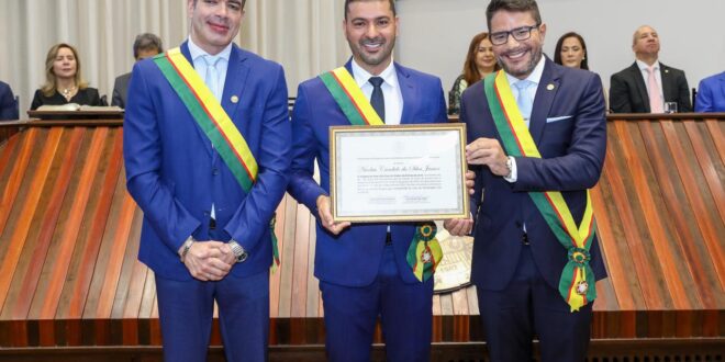 Nicolau Júnior assume presidência da Aleac e defende união pelo desenvolvimento do Acre