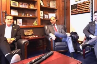 Eduardo Bolsonaro é acionado no Conselho de Ética por conspirar contra o Brasil e pode perder mandato