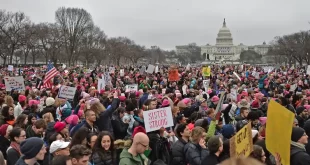 Trump enfrenta protestos nos 50 estados dos EUA nesta 2ª (17/2)