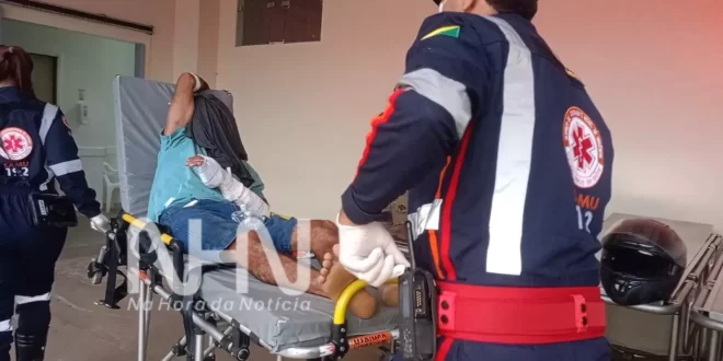 Homem é esfaqueado em via pública