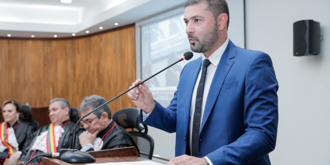 Na posse do presidente do Tribunal de Justiça, Nicolau Jr defende parcerias entre os poderes