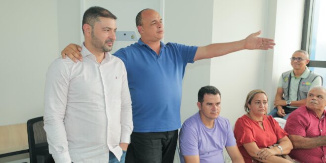 “Gratidão é pouco”, diz prefeito de Mancio Lima ao receber visita de Nicolau Jr