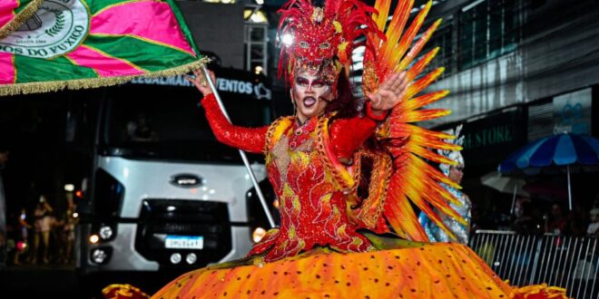 Blocos Carnavalescos celebraram a cultura, tradição e história do Acre