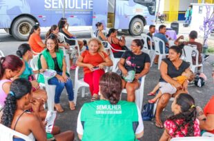 Mulheres de Mâncio Lima recebem assistência em saúde, social e psicológica