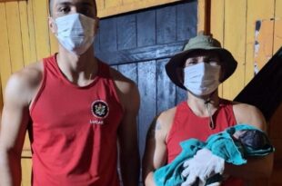 Bombeiros realizam parto na madrugada durante enchente