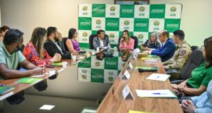 Governo se reúne com instituições para viabilizar simplificação de abertura de empresas no Acre