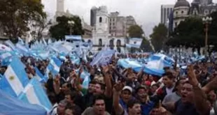 Argentina em transe: argentinos voltam às ruas nesta quarta-feira em novo protesto contra Milei