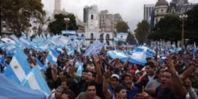 Argentina em transe: argentinos voltam às ruas nesta quarta-feira em novo protesto contra Milei