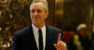 Nossos inimigos não são a Rússia e a China, mas os que perpetuam guerras e mataram meu pai e meu tio, diz Kennedy Jr.