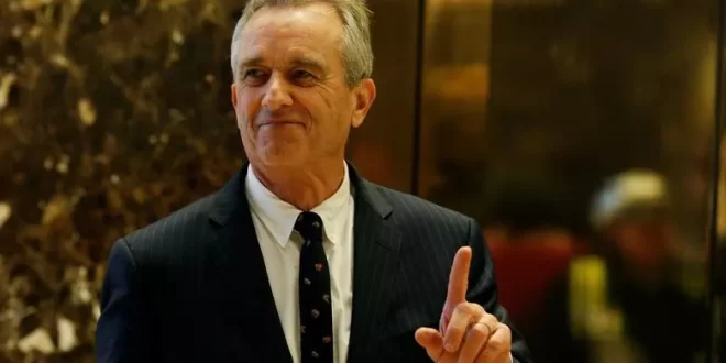 Nossos inimigos não são a Rússia e a China, mas os que perpetuam guerras e mataram meu pai e meu tio, diz Kennedy Jr.