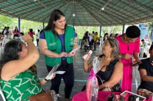 Semulher promove atendimento psicológico, jurídico e social e realiza palestra em Rio Branco e Xapuri