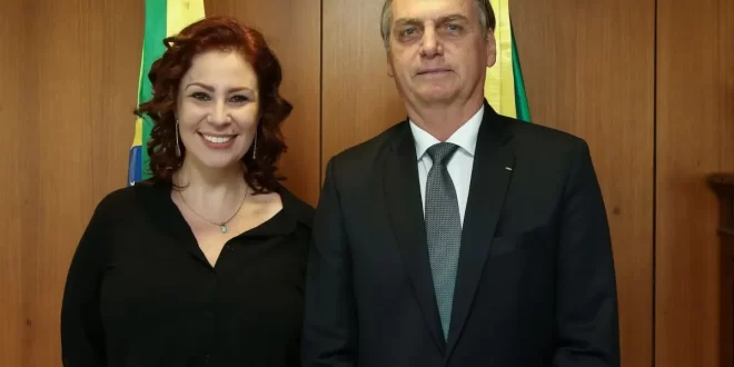 Magoou: Zambelli manda indireta a Bolsonaro após ser jogada aos leões