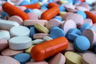 Medicamentos estão 5% mais caros a partir de hoje