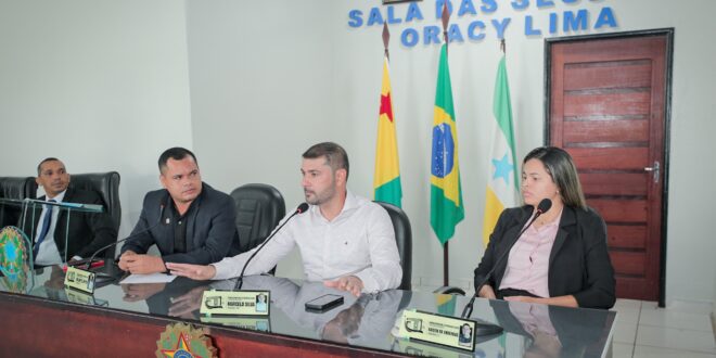 Em Rodrigues Alves Nicolau se reúne com prefeito e vereadores que cobram: “Precisamos dessa ponte urgente “