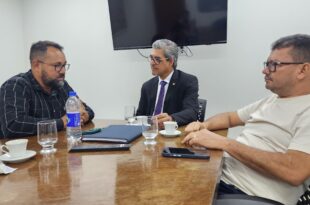 Sucesso em Cruzeiro do Sul, Programa Abrindo Portas para o Primeiro Emprego chega a Feijó com emenda de Edvaldo