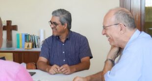 Edvaldo se reúne com Dom Flávio Giovenale e garante destinação de recursos para projetos sociais da Diocese de Cruzeiro do Sul