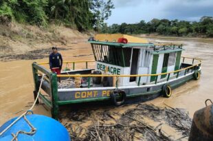 Deracre executa limpeza de entulhos nas estações de tratamento de água em Rio Branco