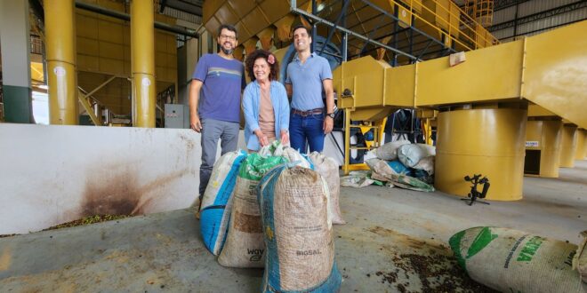 Teste de maquinário prepara Complexo Industrial de Café do Juruá para inauguração