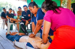 Barqueiros do Croa fazem curso de suporte básico de vida