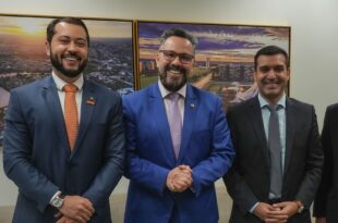 Jarude e presidente nacional do NOVO convidam Alan Rick para disputar o governo pelo partido em 2026