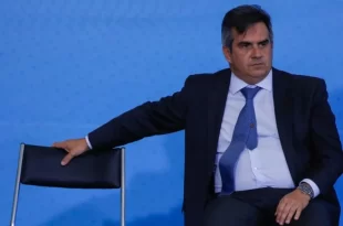 Sem respeito: presidente nacional do PP faz piada com a morte do Papa e apanha nas redes