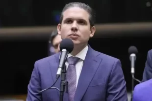 Bolsonaristas em fúria: Hugo Motta anuncia que PL da Anistia não será pautado com urgência