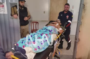 Discussão em bar termina com homem ferido a facada