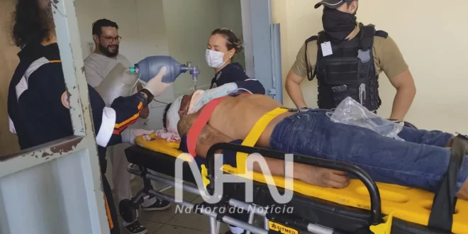 Ladrão é pego roubando mulher é violentamente agredido pela população