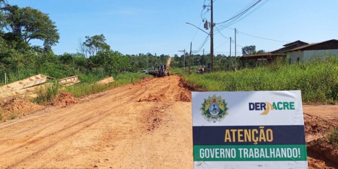 Mais de 200 km de ramais serão recuperados durante Operação Verão em Xapuri