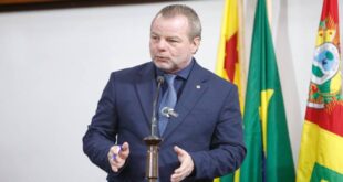 Gabinete de Pedro Longo leva ação social com diversos serviços à população da Sobral