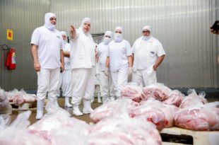Na Dom Porquito Mailza defende plano de expansão da maior agroindústria da região Norte