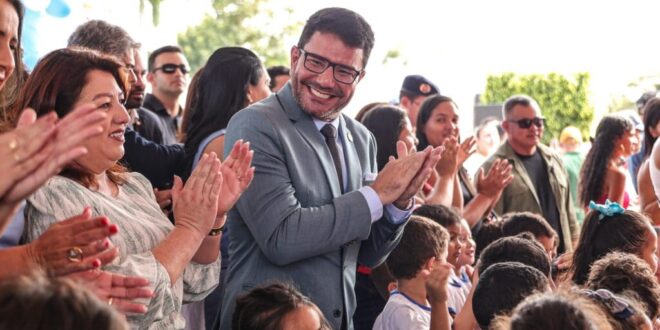 Governador reforça infraestrutura como prioridade durante comemoração dos 49 anos de Senador Guiomard