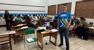 Professores do Ensino Médio participam de formação continuada