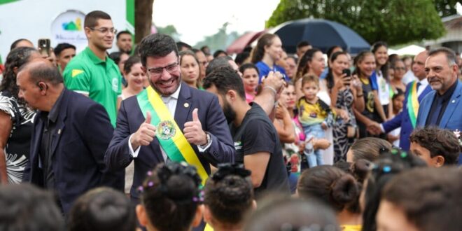 Governador Gladson Camelí prestigia 48º aniversário de Mâncio Lima