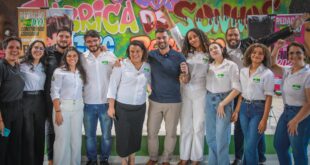 Na escola Glória Perez, Nicolau Jr. entrega certificados para 100 alunos do projeto Redação Nota Mil da Escola do Legislativo