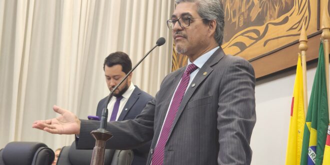Edvaldo Magalhães repudia ataques misóginos feitos por senadores contra Marina: ‘espetáculo de horrores’