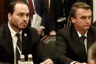 Empresa de software negociado por Bolsonaro terá que indenizar WhatsApp por invadir contas ilegalmente