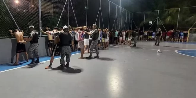 Futmaconha: PM acaba com torneio que premiava vencedores com “beck”