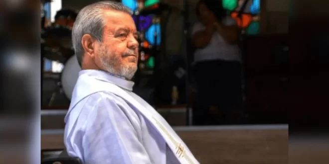 Mais um pedófilo na igreja: padre é acusado de abusar sexualmente de 50 crianças