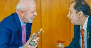 Projeto meia-boca: fim da reeleição não afeta planos de Lula