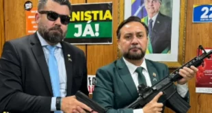 Parlamentares armados no Congresso: a gangsterização da política