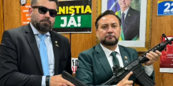 Parlamentares armados no Congresso: a gangsterização da política