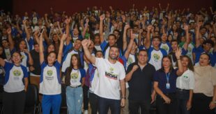“Estudar transforma sonhos em realidade”, diz Nicolau Júnior durante abertura da Oficina Redação Nota Mil em Cruzeiro do Sul